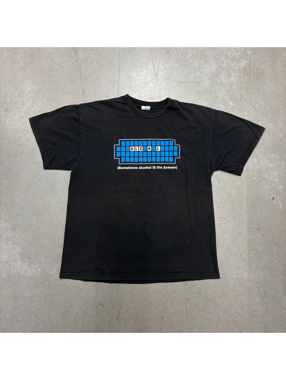 Vintage 2000s Alcohol Wheel Of Fortune Graphic T-Shirt Extra Large Black
